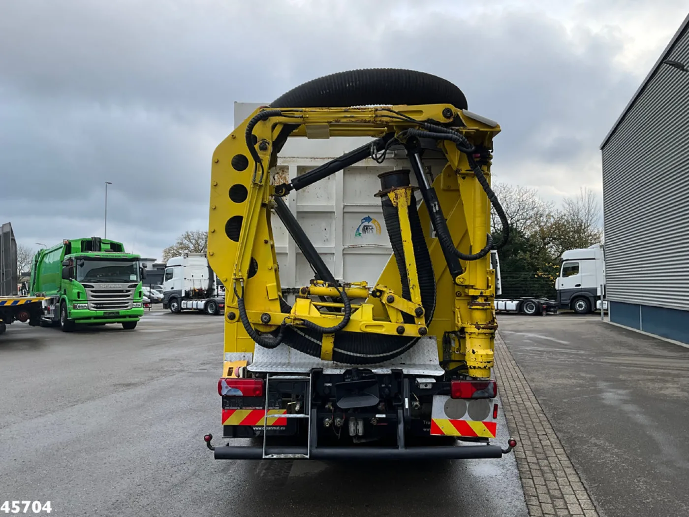MAN TGS 33.480 6x4 MTS Saugbagger 8 m³ - 6