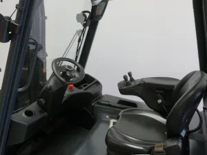 Frontstapler Linde E 30 387 (2015)