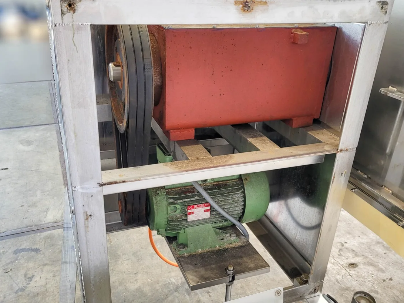 Artech TR-410 - Sieve granulator - 6