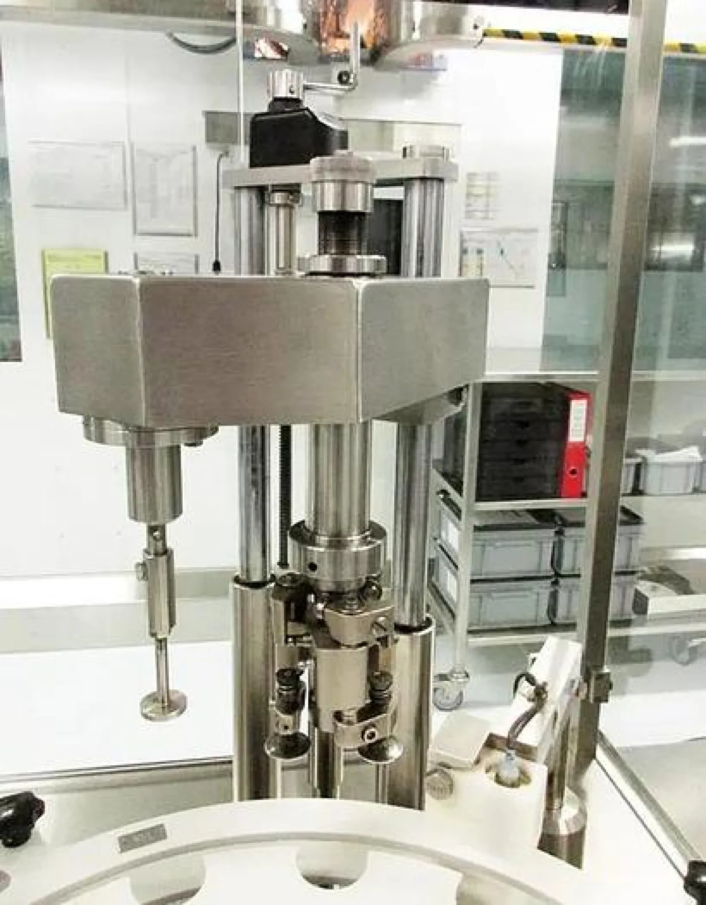FARMOMAC - Tappatrice - 4