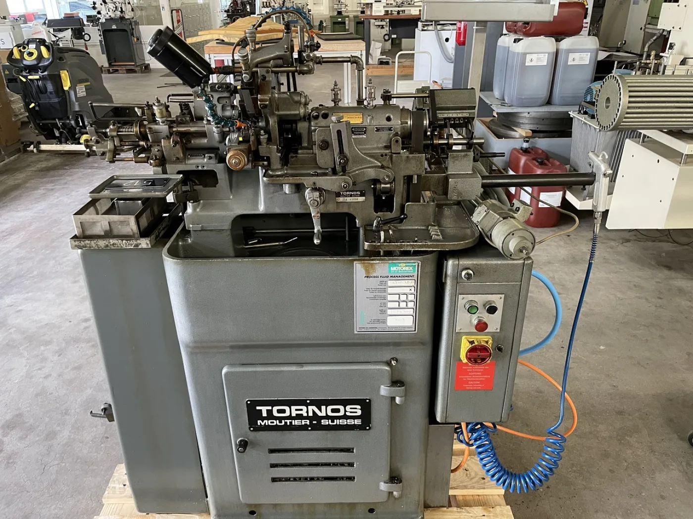 TOUR AUTOMATIQUE A DECOLLETER “TORNOS” TYPE T-4 - 2