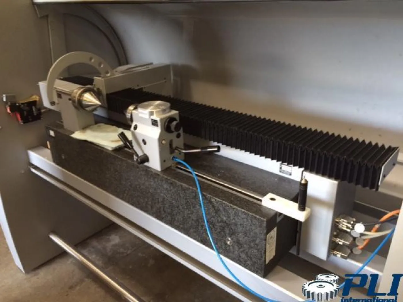 Control bench – MAHR – HELIO PAN – 700 SNC - 4