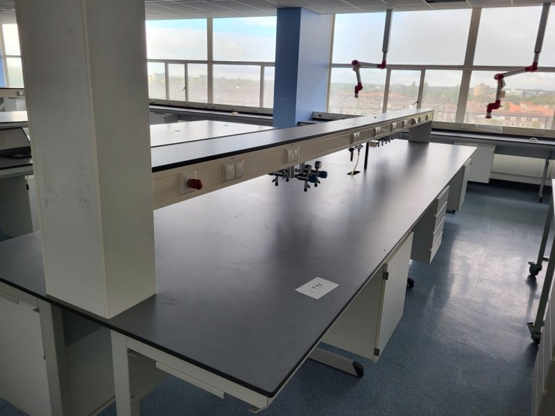 1999 – Used S+B Island Table (545 cm)