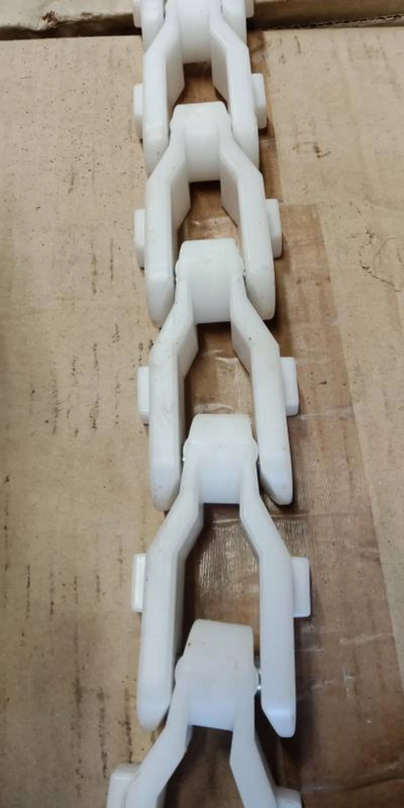 Plastic chain - 3
