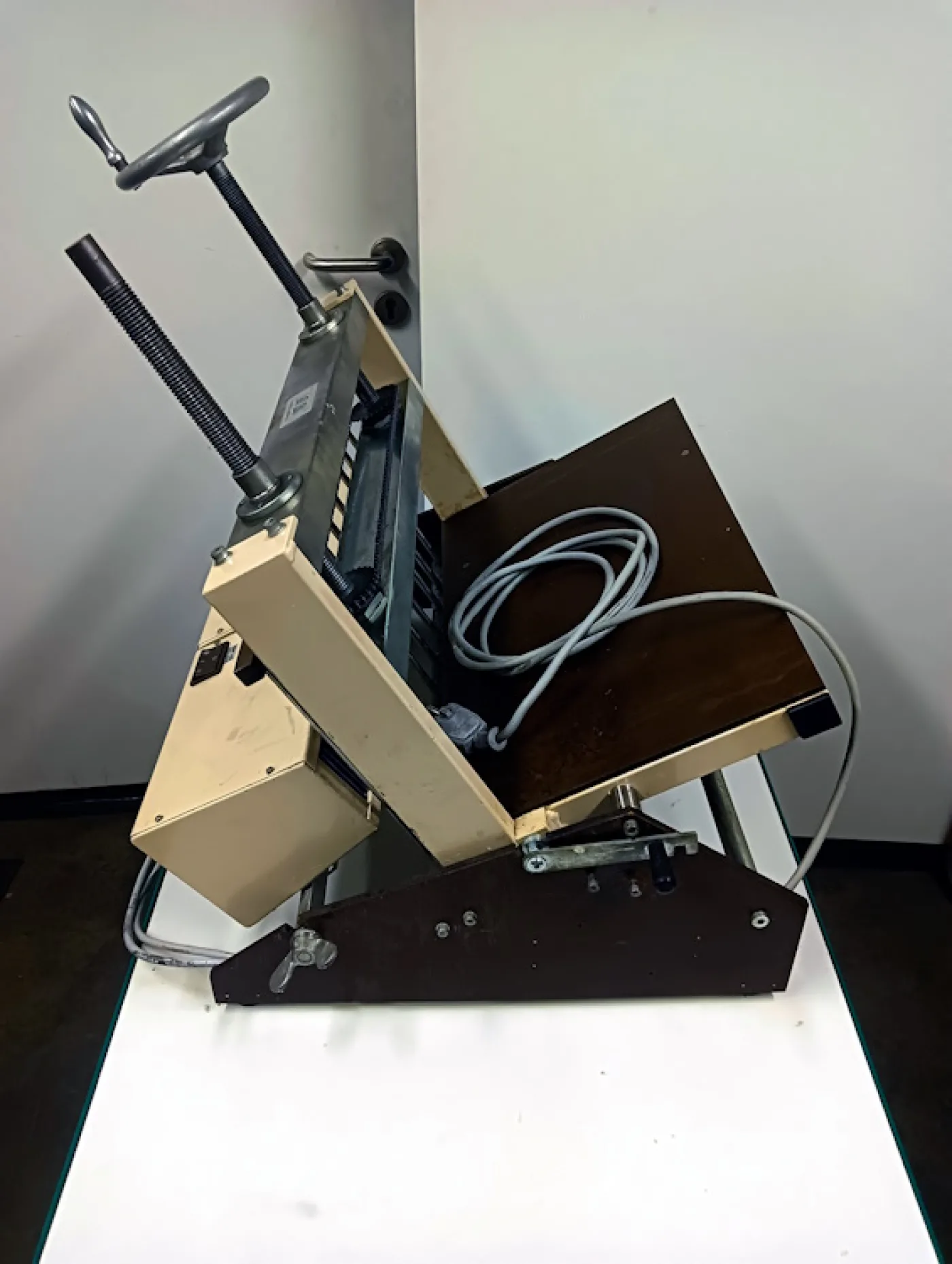 Blockleimpresse Müro A3/2000 WT - 3