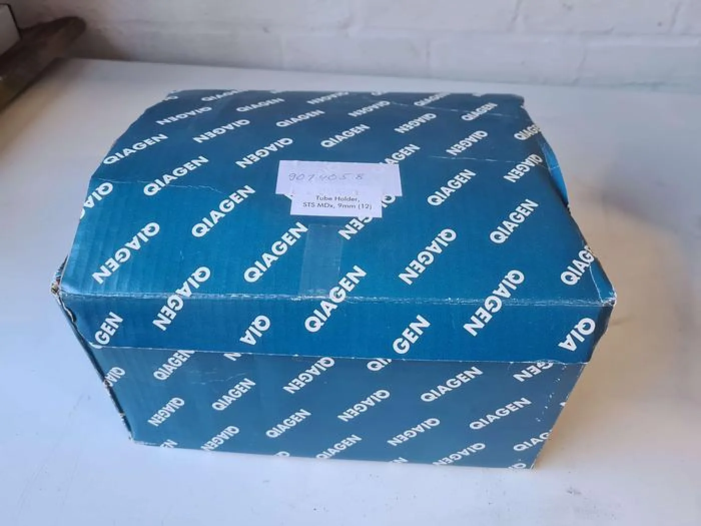 Qiagen Biorobot 8000 Tube Holder STS MDx 9mm box of 14 - 1