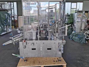 inova pharma systems GMbH CKK 62 Rundläufer Etikettiermaschine