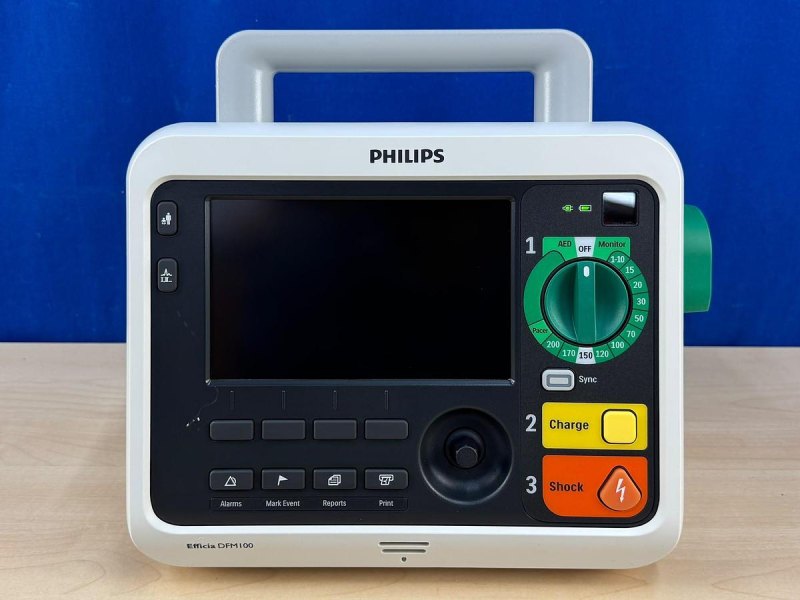 Philips Efficia DFM 100 Defibrillator REF: 866199 YOM: 2020