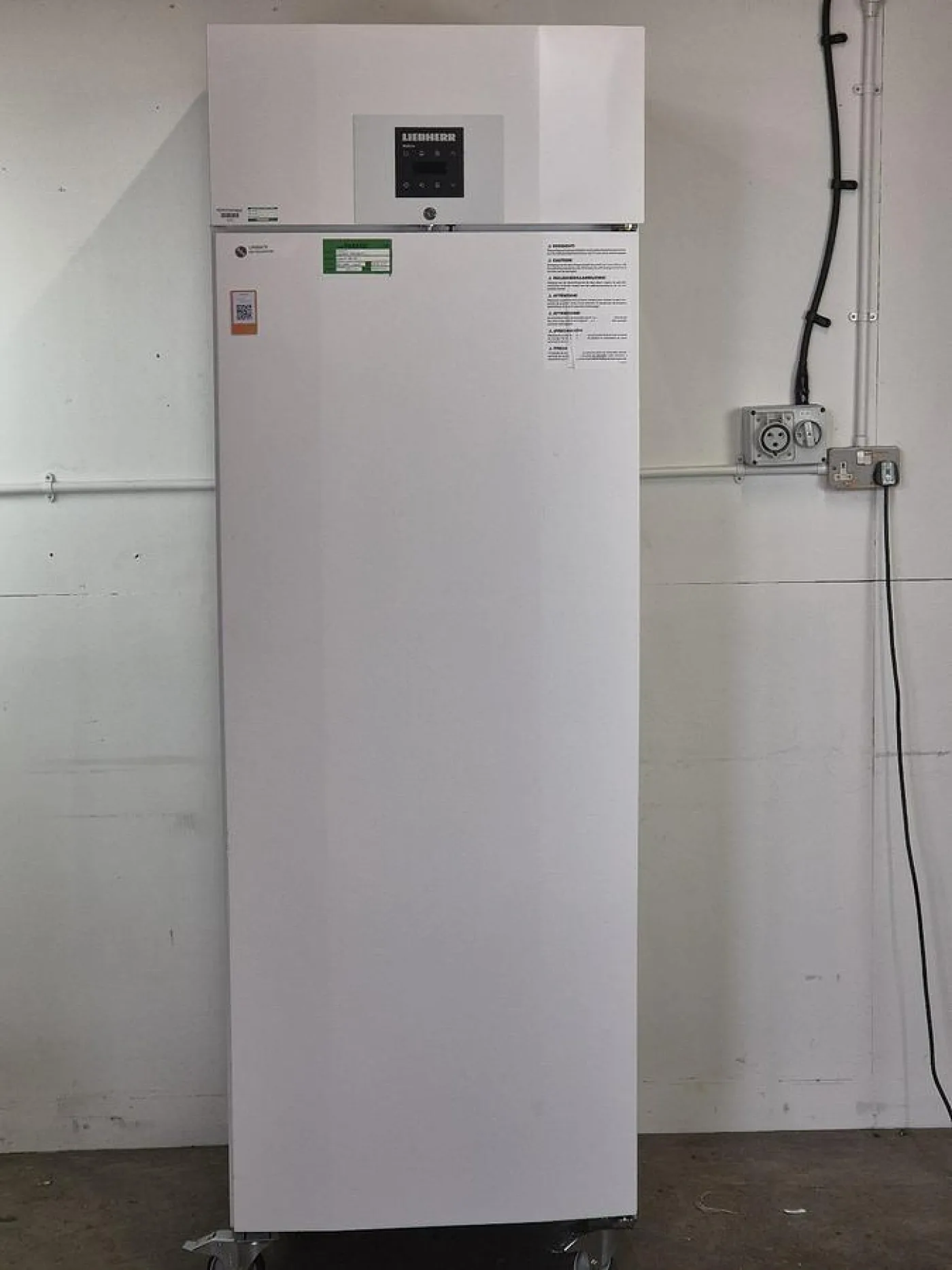 Leibherr Mediline LKPv 6520 Refrigerator - 1