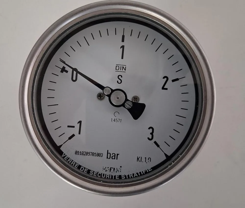 HAENNI Helium Leak Test Sicherheitsmanometer