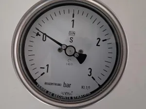 HAENNI Helium Leak Test Sicherheitsmanometer