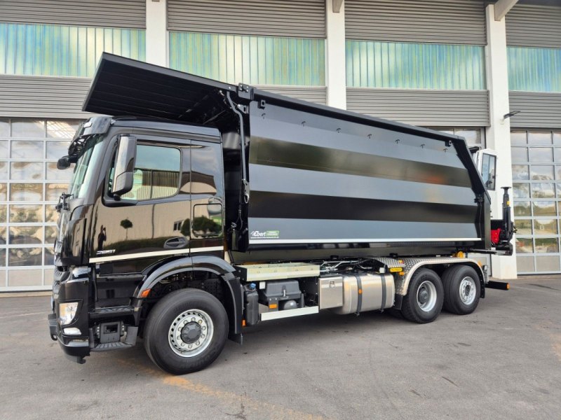 Mercedes Benz Arocs 2751 6x2 HAD/ Abroller EBERT Forstbox Q150