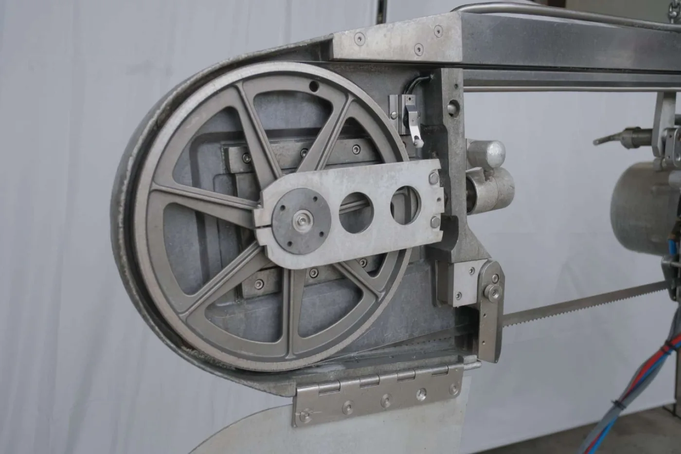 Splitting saw, Jarvis, Buster V - 1
