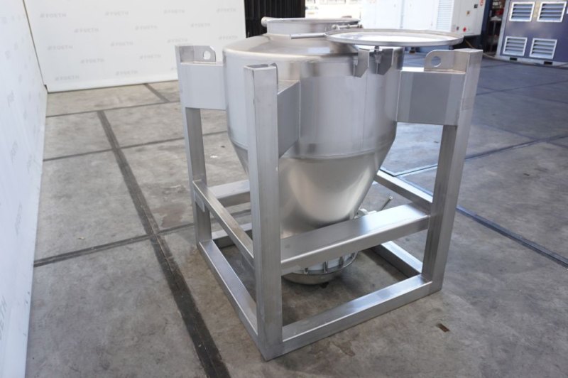 AZO D800xD400x1300H Batchtainer - Silo