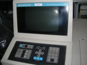 SPECTROFOTOMETRO BECKMAN – MOD. DU-7