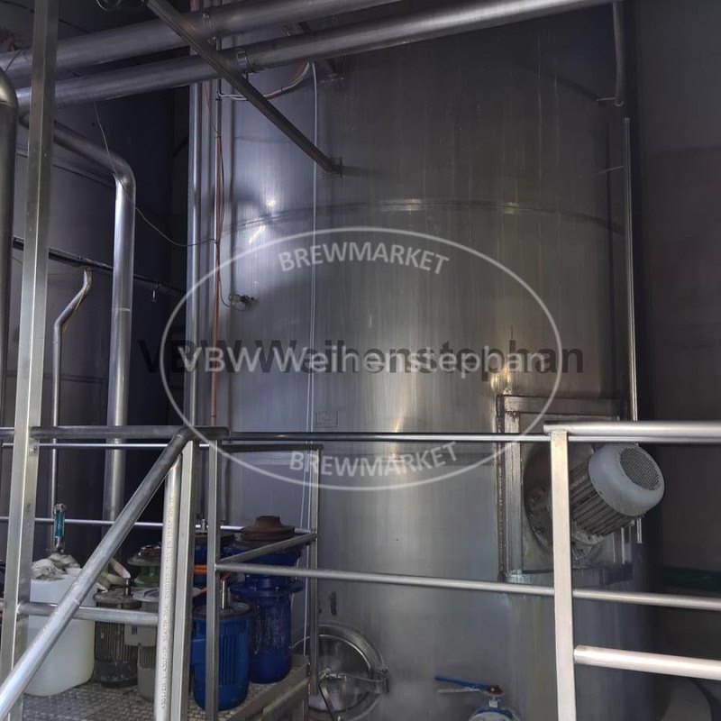 Mixing and equalisation tank