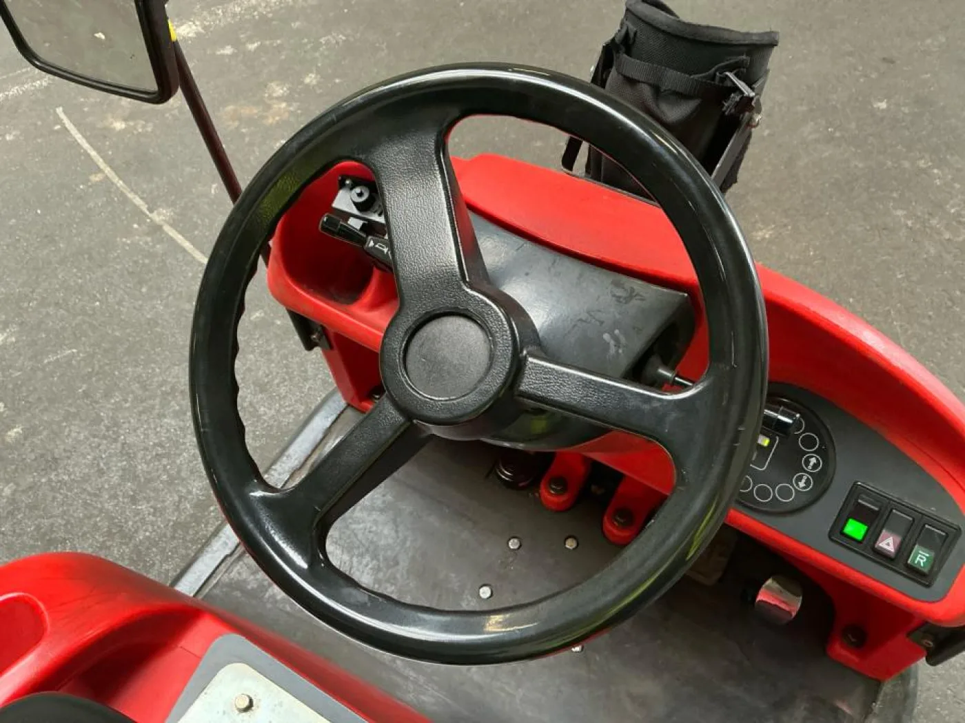 2012 Linde Tow tractor - 8