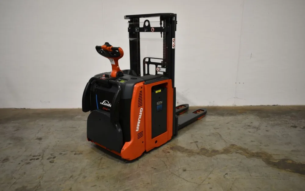 Hochhubwagen Linde D 14 AP ION 133-01 (2021)