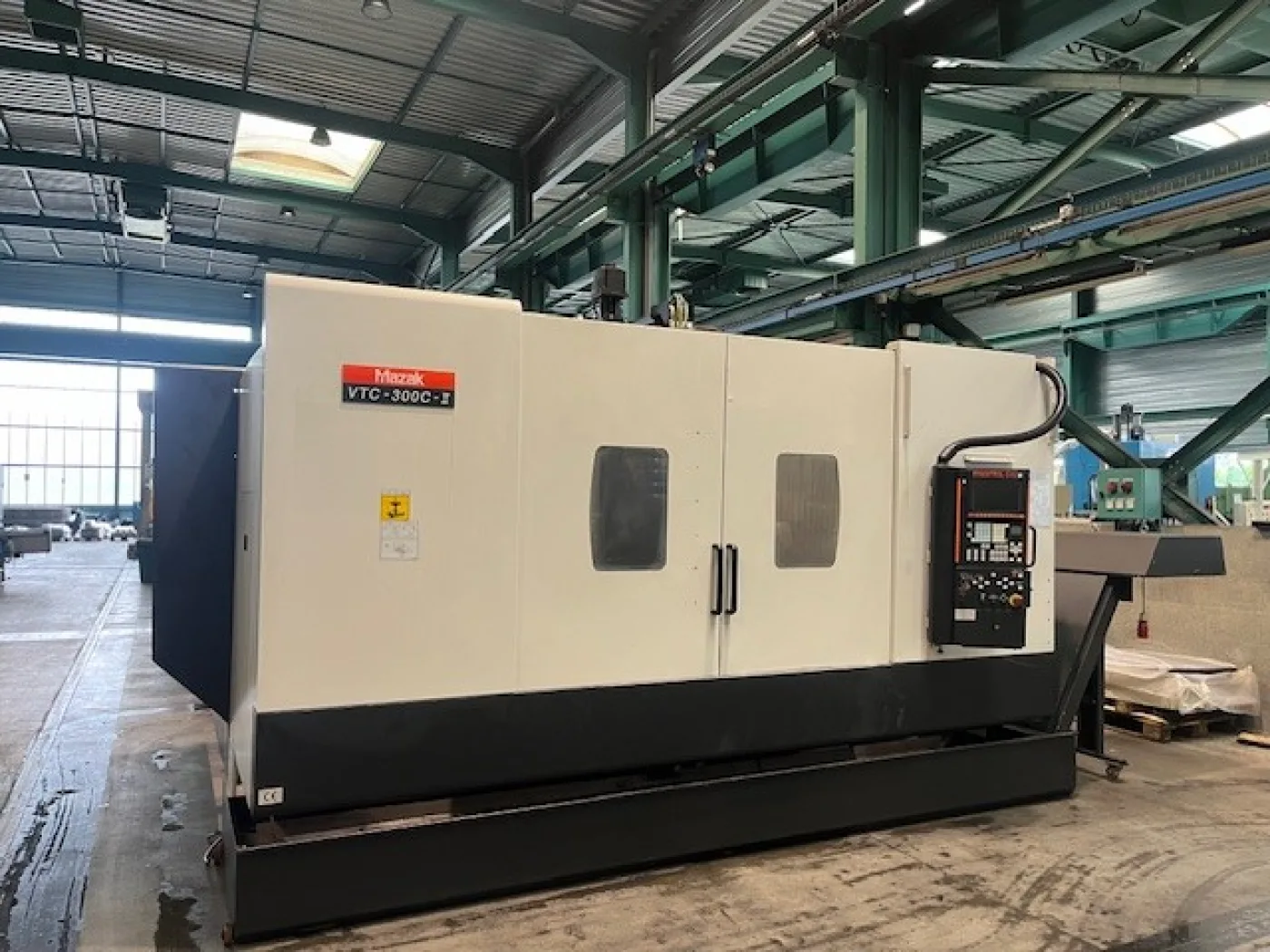 CNC Machining Center – MAZAK VTC 300 C – II - 6