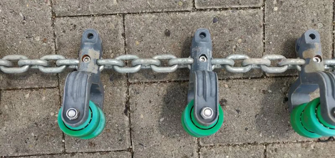 Chain - 1