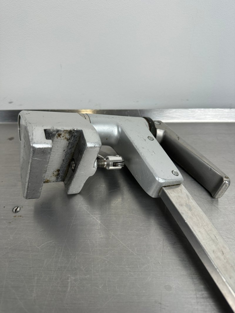 OP-Tisch Normschienen Ausleger drehbar Schnellklemmung ca. 45cm