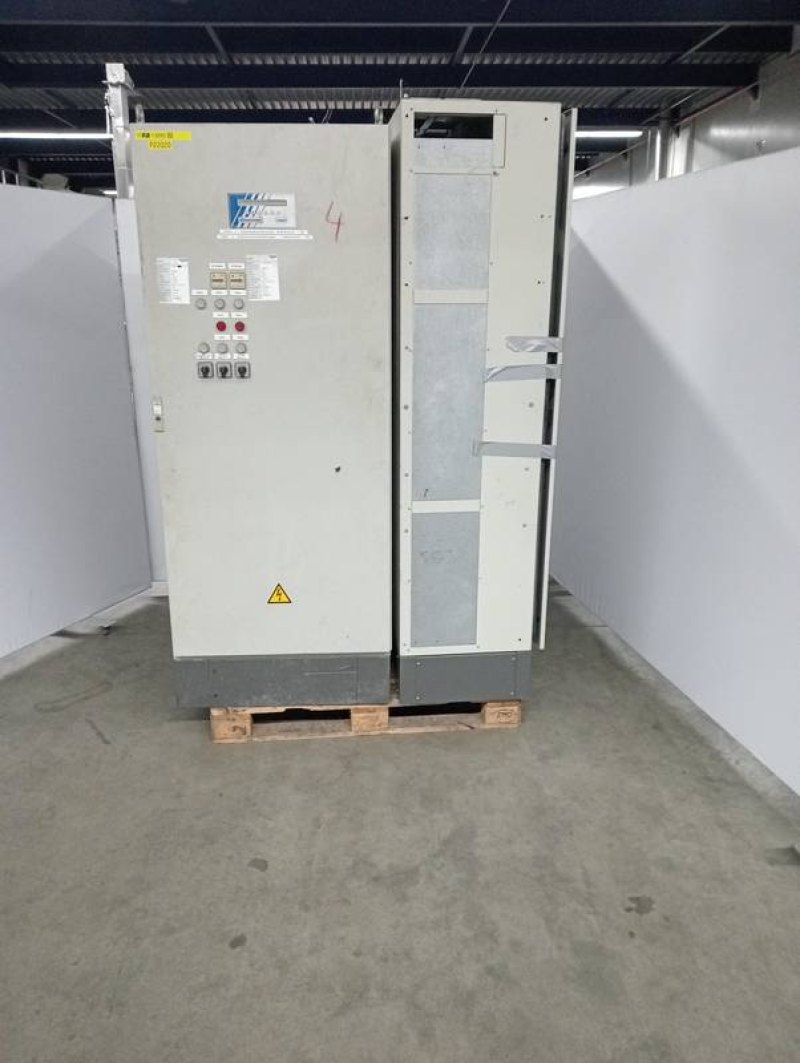 Switch box cooling