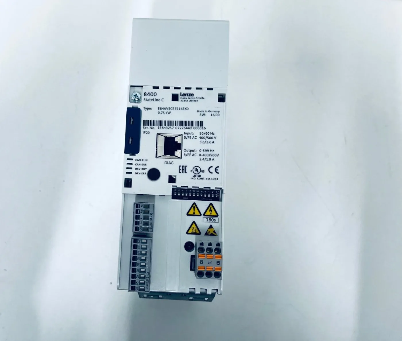 Lenze Inverter Drives 8400 Frequenzumrichter E84AVSCE7514SX0 - 3