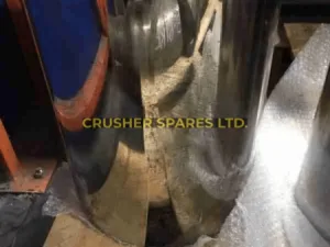 442.7117 | Main Shaft Sleeve | Sandvik® CH440 / H4800 / QH440 |