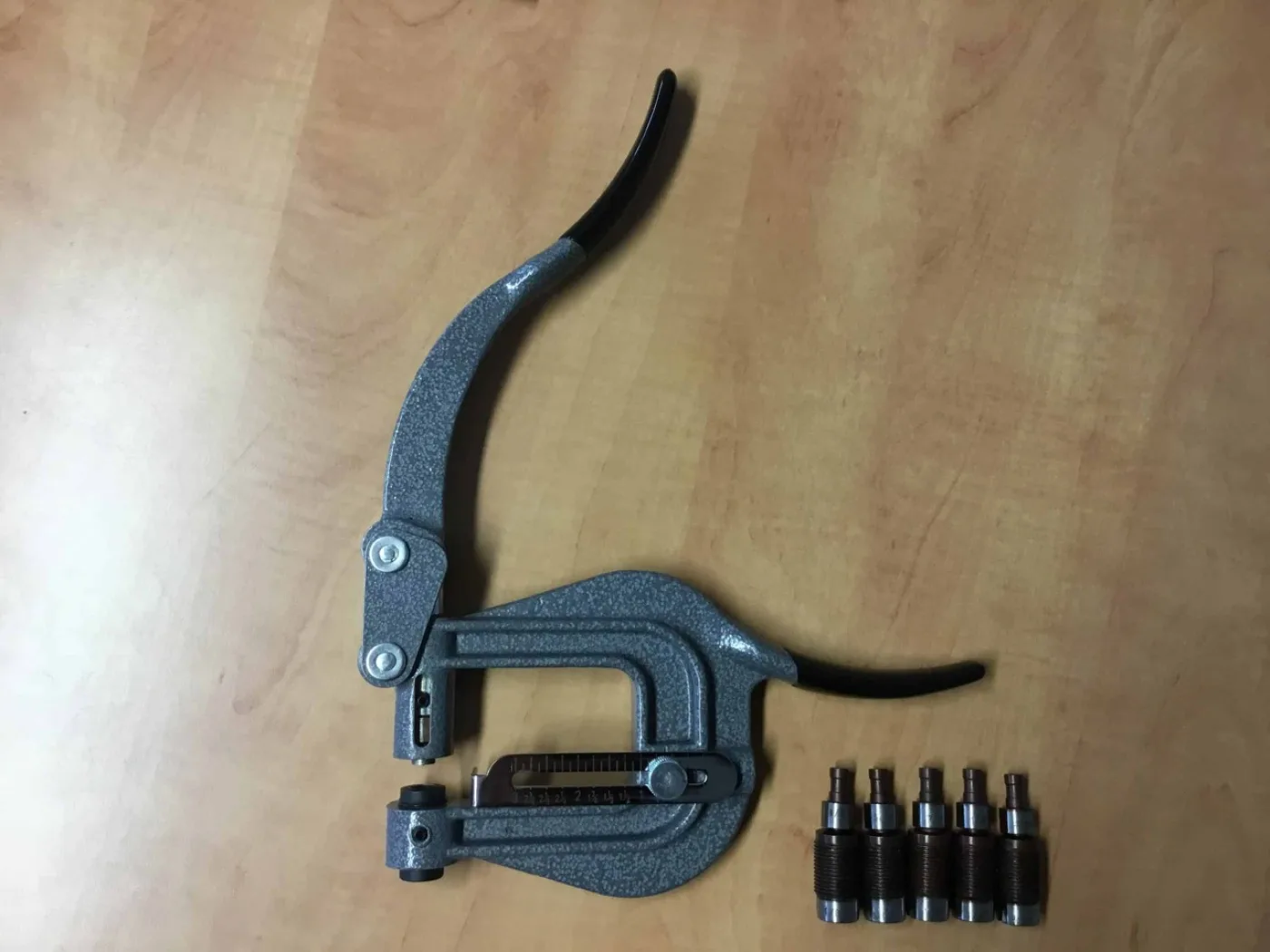 WNS Metal Hole Punch 82mm Throat Size - WNS - W. Neal Services Ltd - 4