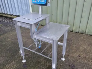 D115740 Weigh Table