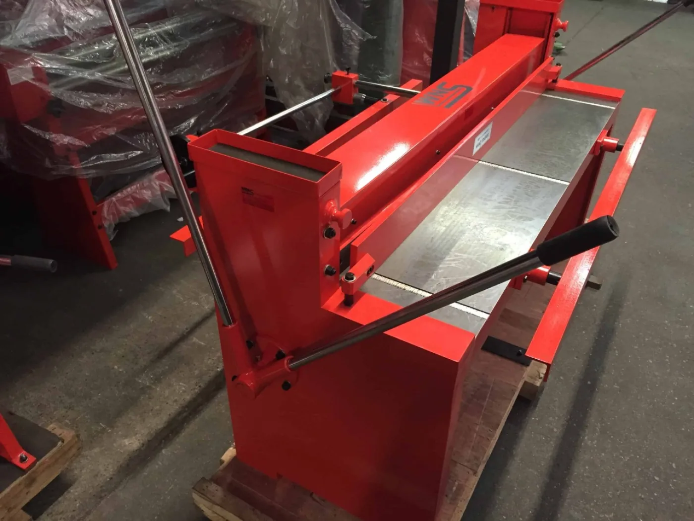 WNS Lever Guillotine 1500mm x 1.5mm Capacity - WNS - W. Neal Services Ltd - 6