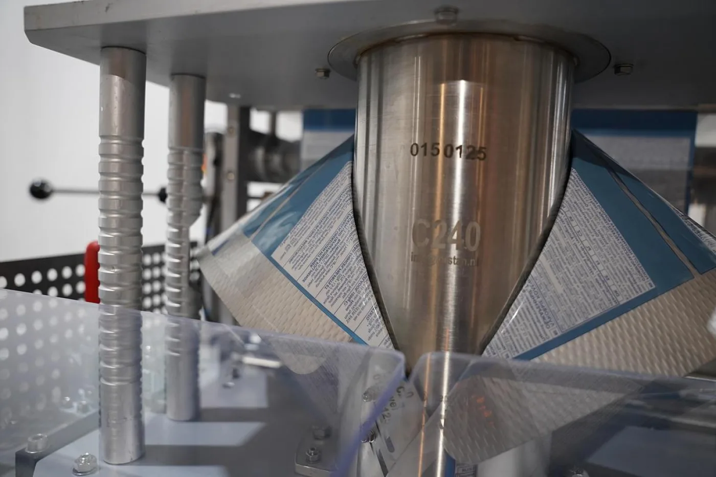 2017 Inno-tech Verticale verpak en sealmachine 2500 REVO E - 8