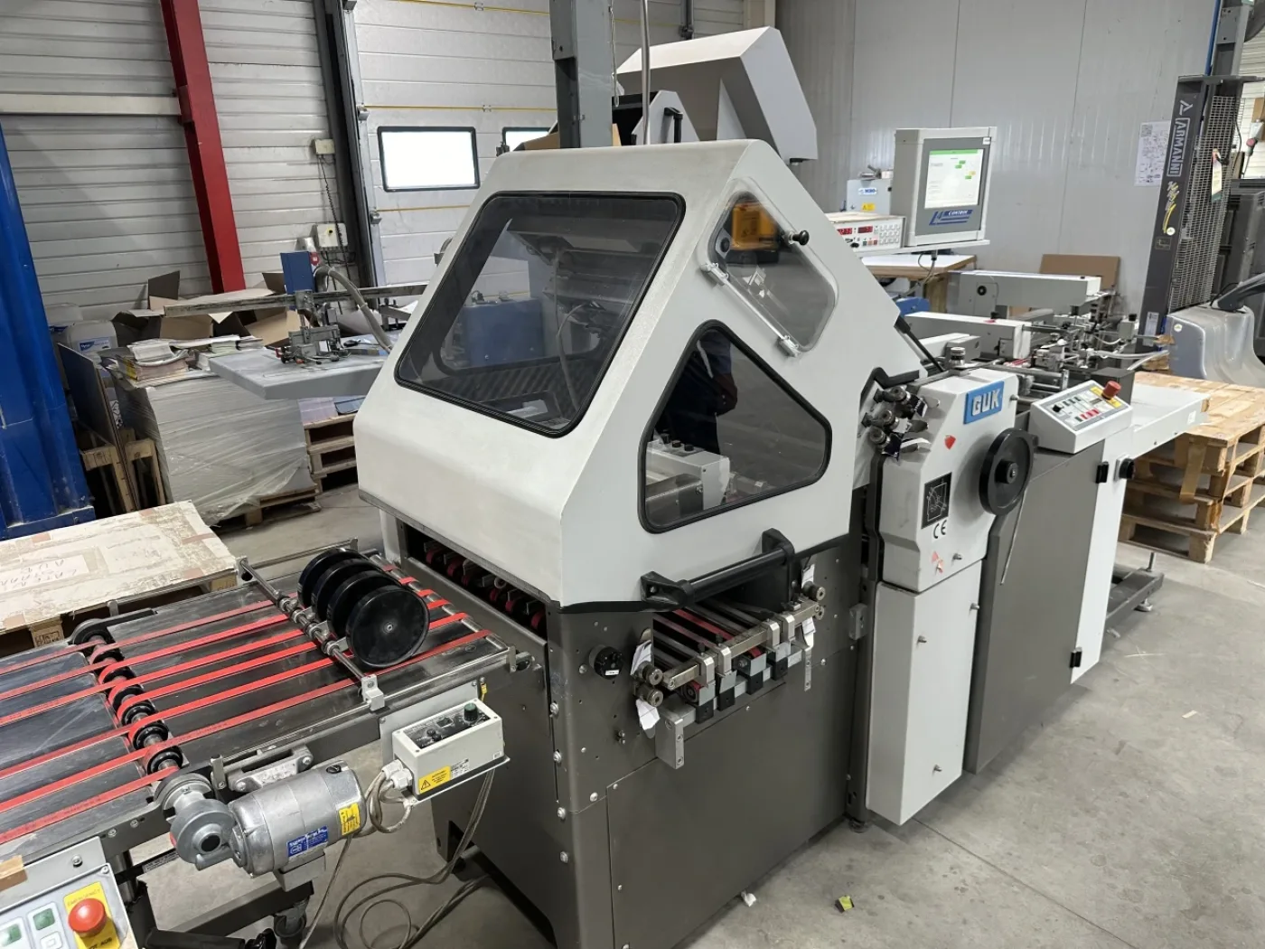 GUK S 520 plegadora - 3