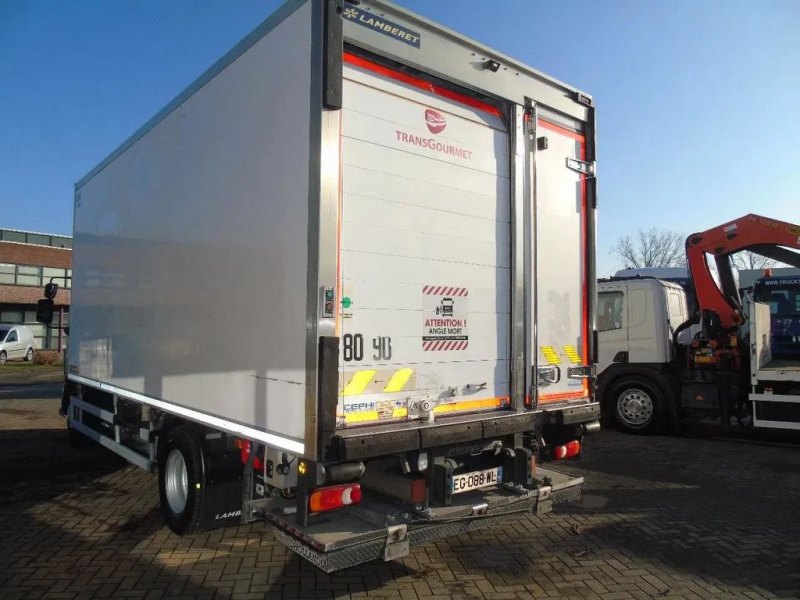 Volvo FL 14.210 + ATP/FRC + CARRIER + LIFT + EURO 6