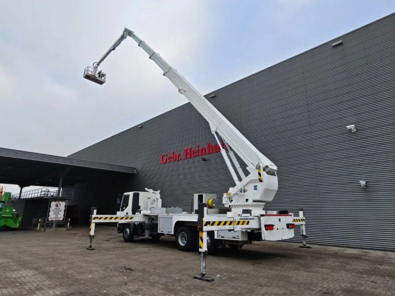 Iveco Stralis 360S35 6x2 Bronto Skylift S52XDT