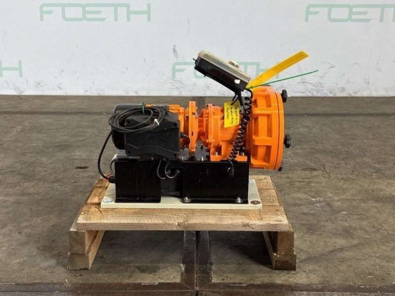 Prominent DFYA044 100RA1POUA000000DE - Peristaltic pump
