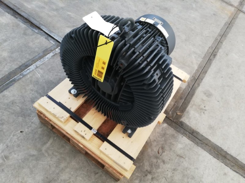 Busch SB 0530 D - Vacuum pump