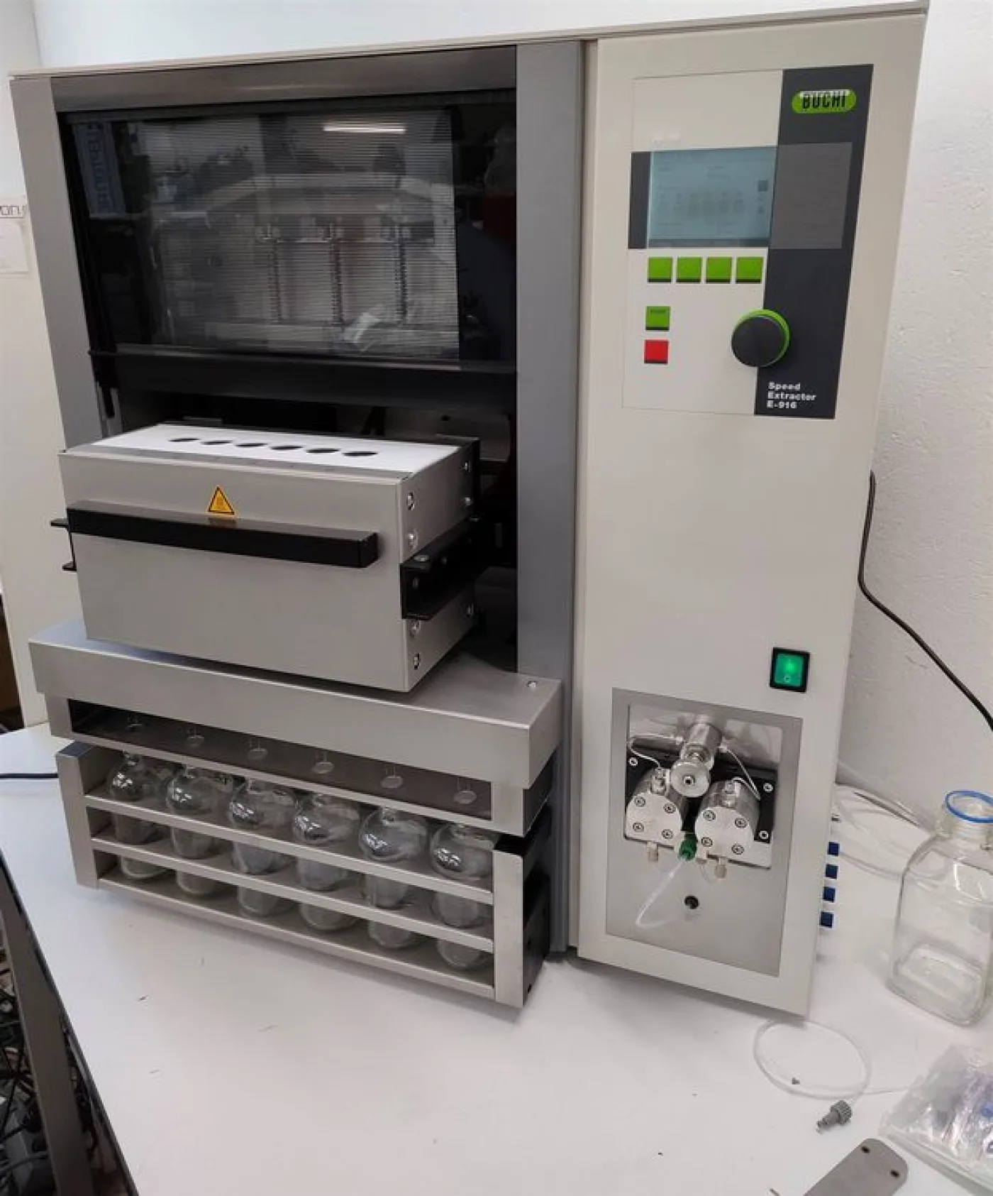 Büchi E-916 Speed extractor - Extraction - 4