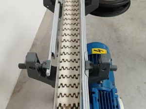 NASTRO TRASPORTATORE A TAPPARELLE CURVO MOTORIZZATO – FLEXLINK