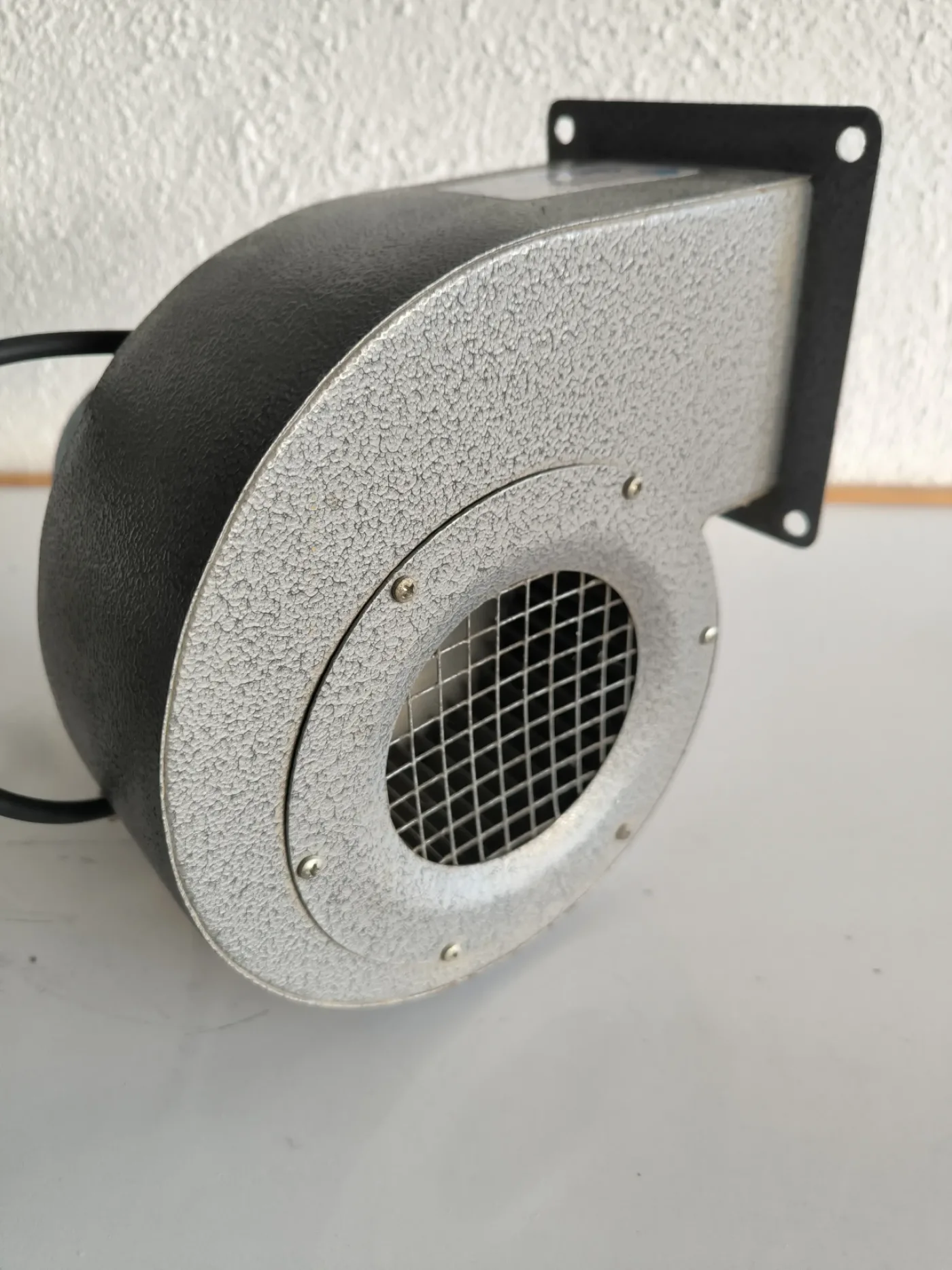 CENTRIFUGAL FAN UTENTRA U/HC 142 0.18 kW - 2