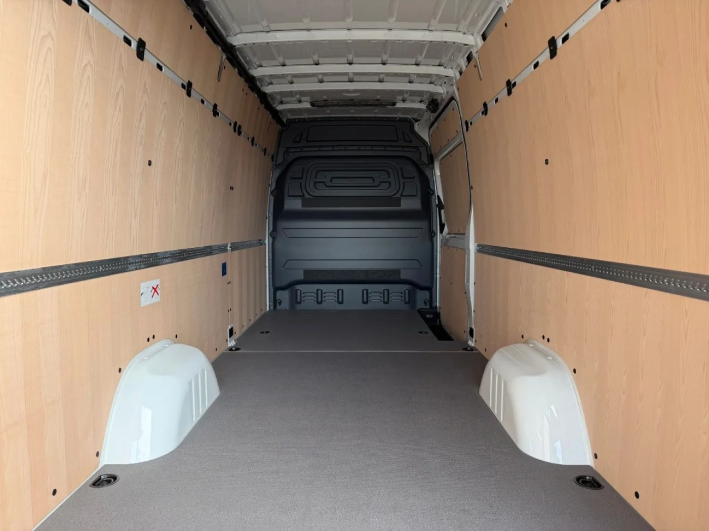 Mercedes Benz Sprinter 319 CDI 4325 DISTRONIC Air Conditioning AHK - 7