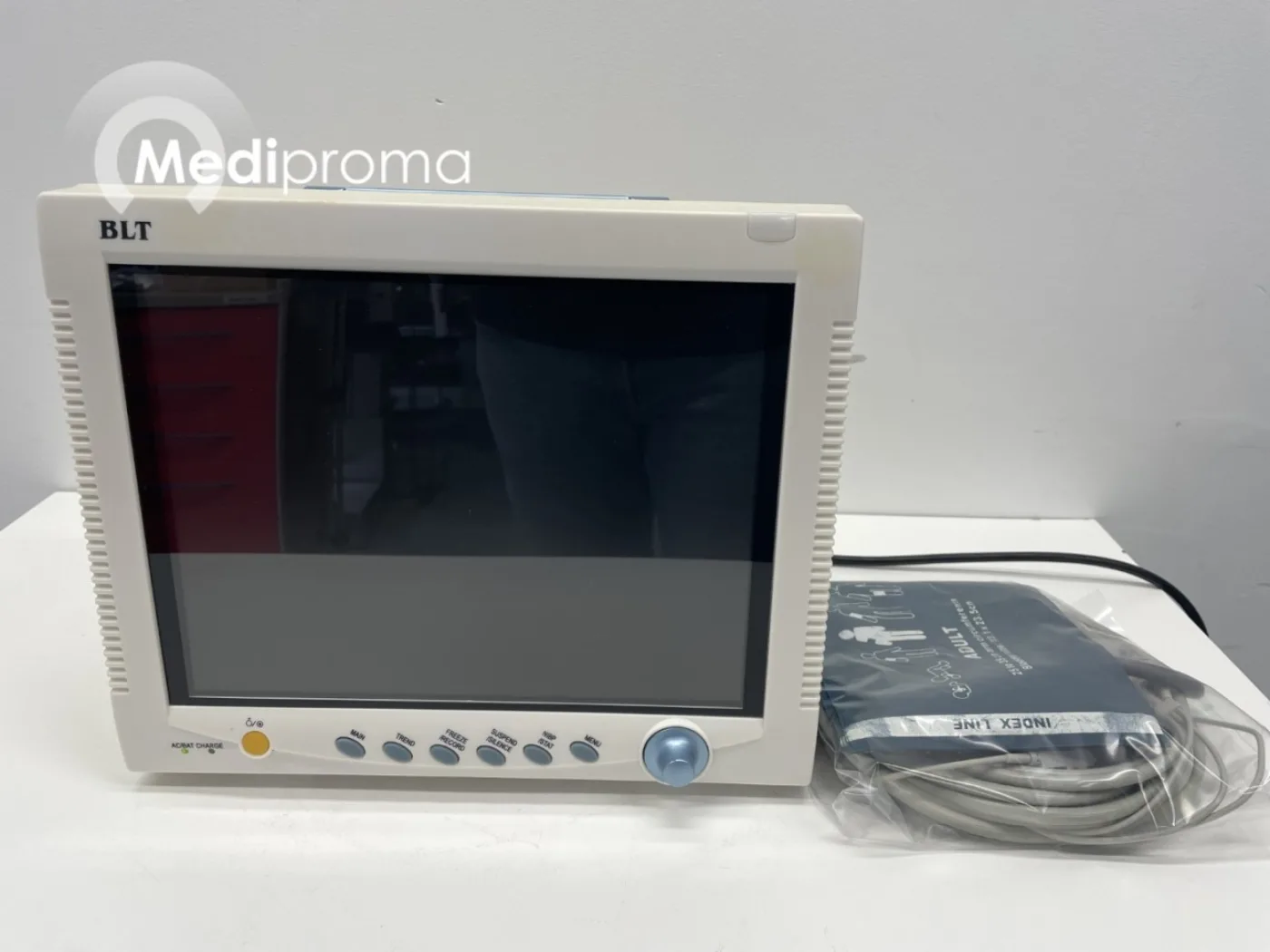 BLT M9000 Patient Monitor - 1