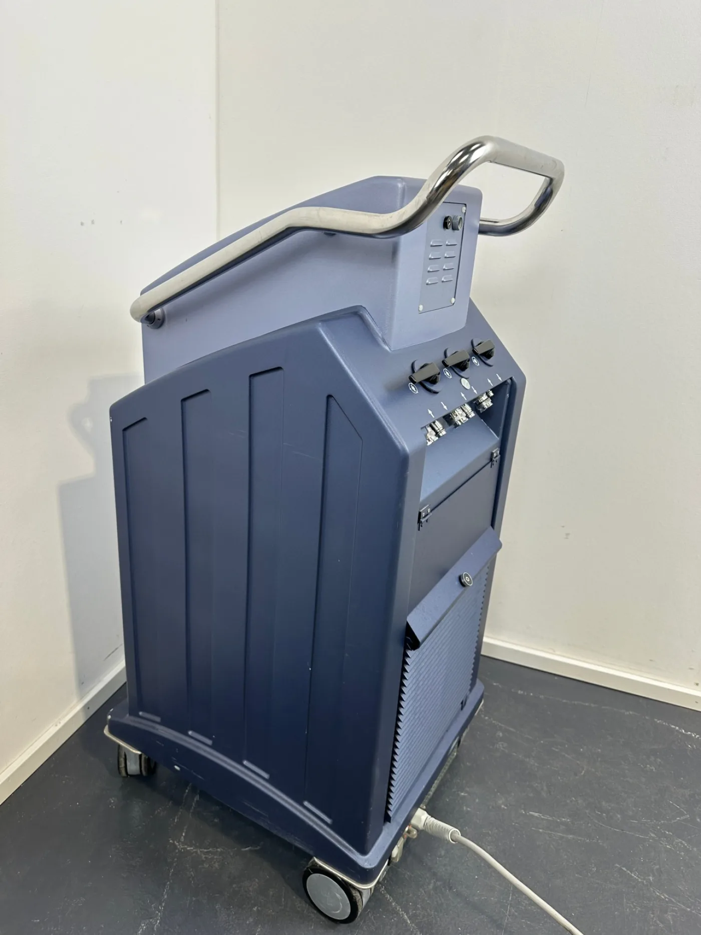 Maquet HCU-30 Heater- Cooler - 3