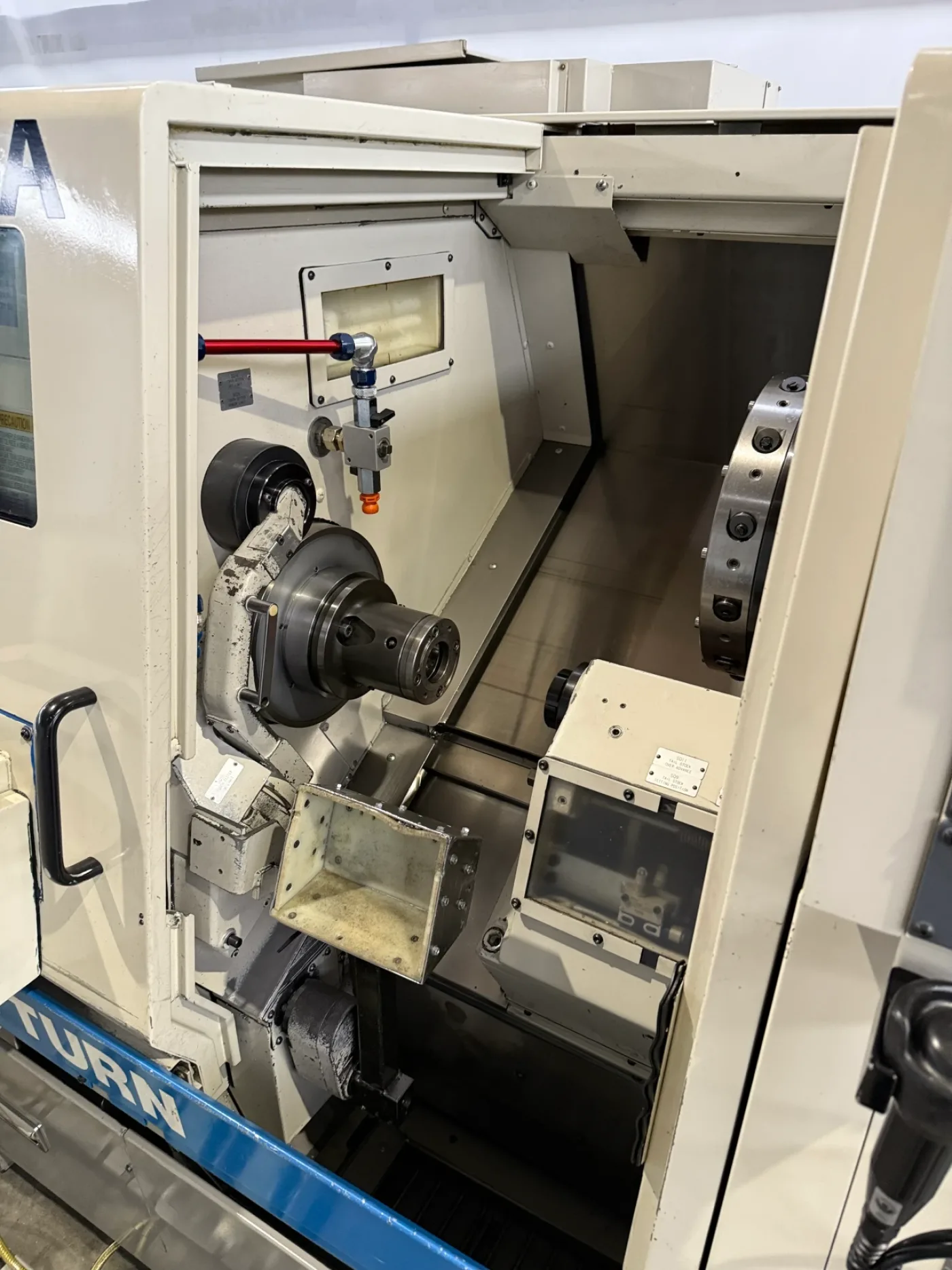 023340 - OKUMA LB 200 M - 4