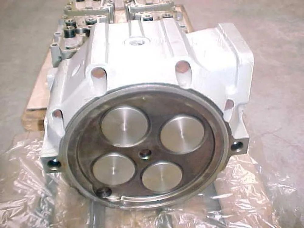 CYLINDER HEADS MAK MU452AK / MU453AK