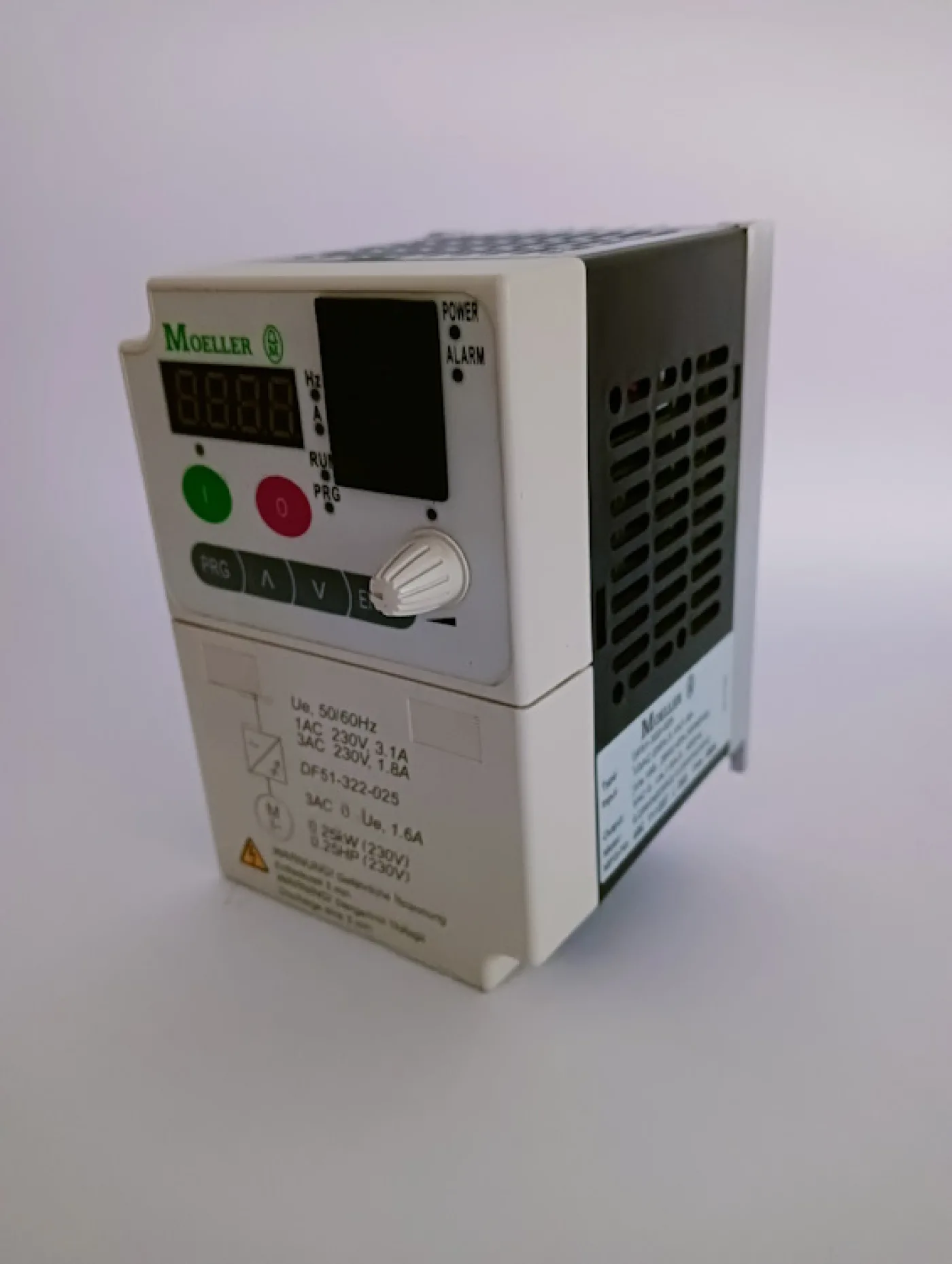Moeller Frequenzumrichter Nr. DF51-322-025 - 1