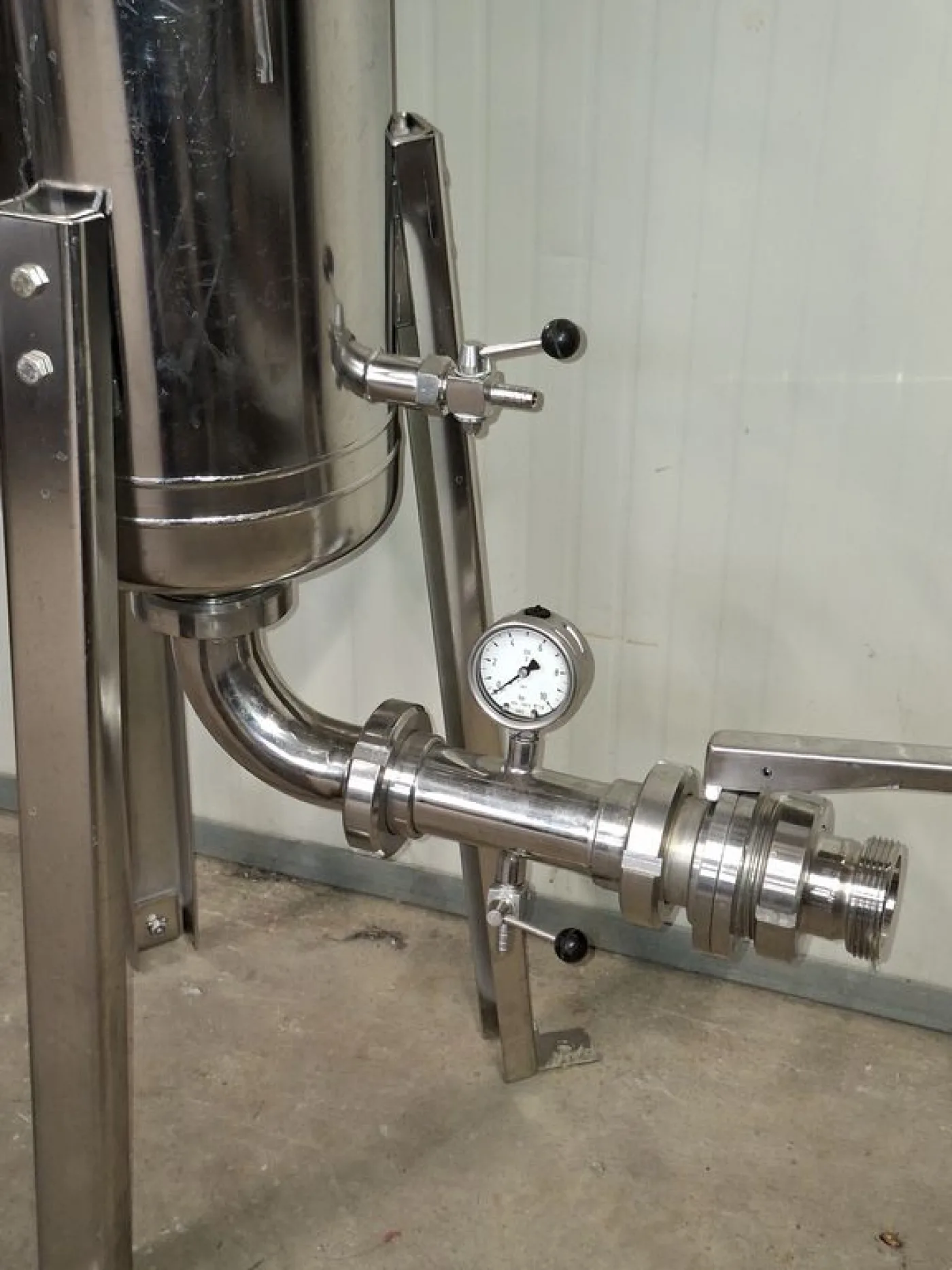 MICROFILTER/HOUSING IN STAILESS STEEL, FIRM PALL, THREE TRIPLE CARTRIDGES 30”, SECOND HAND MACHINE - 6