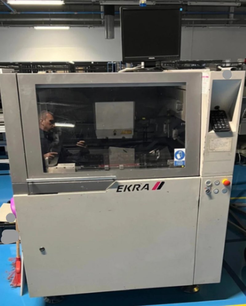 EKRA X4 Professional, vintage 2012