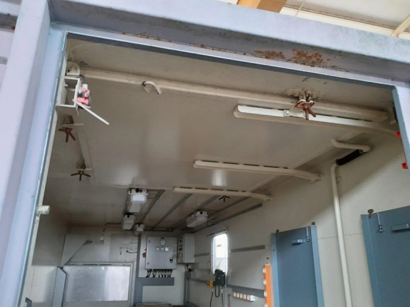 S 20 Y – TST – RCS ? Werkstatt Container 1990 - 5