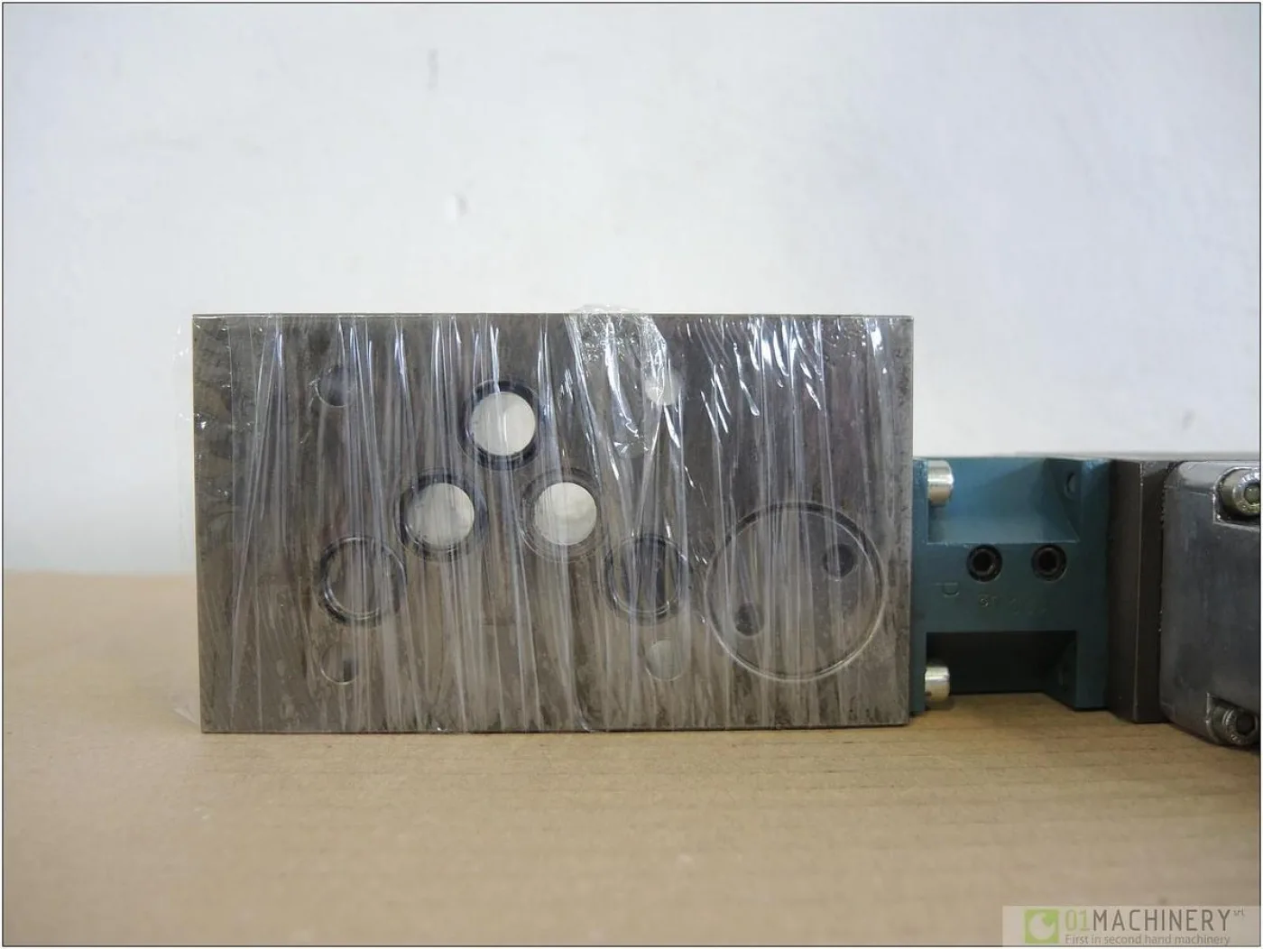 2010 BOSCH 0 811 402 167 AI1808 - 5